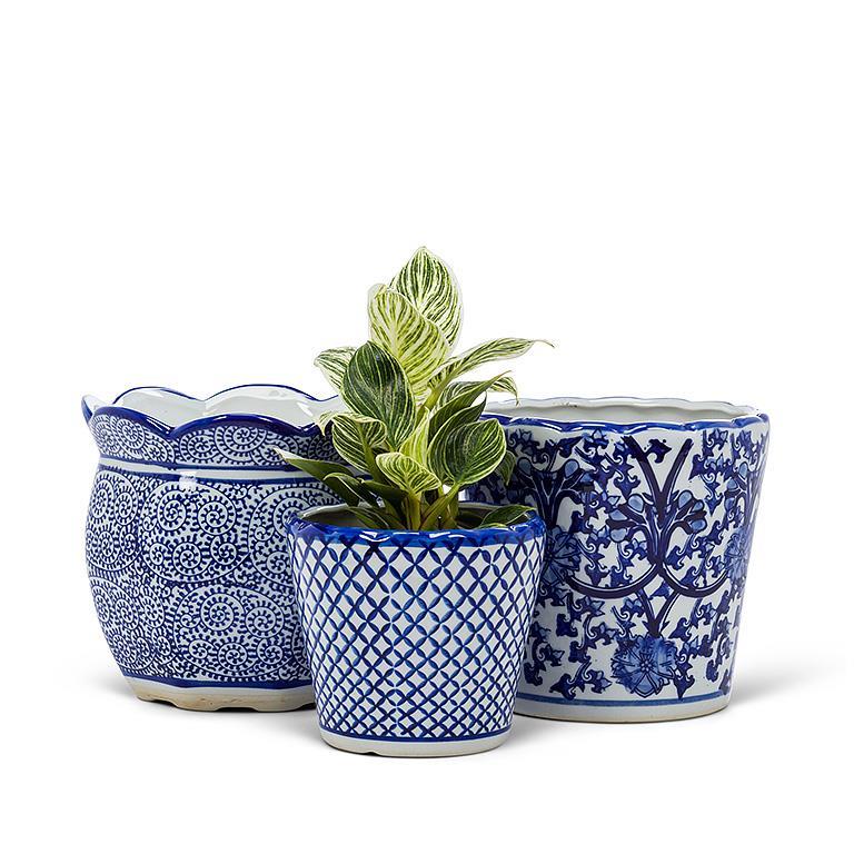Blue & White Scallop Edge Planter 7"H - Image 4