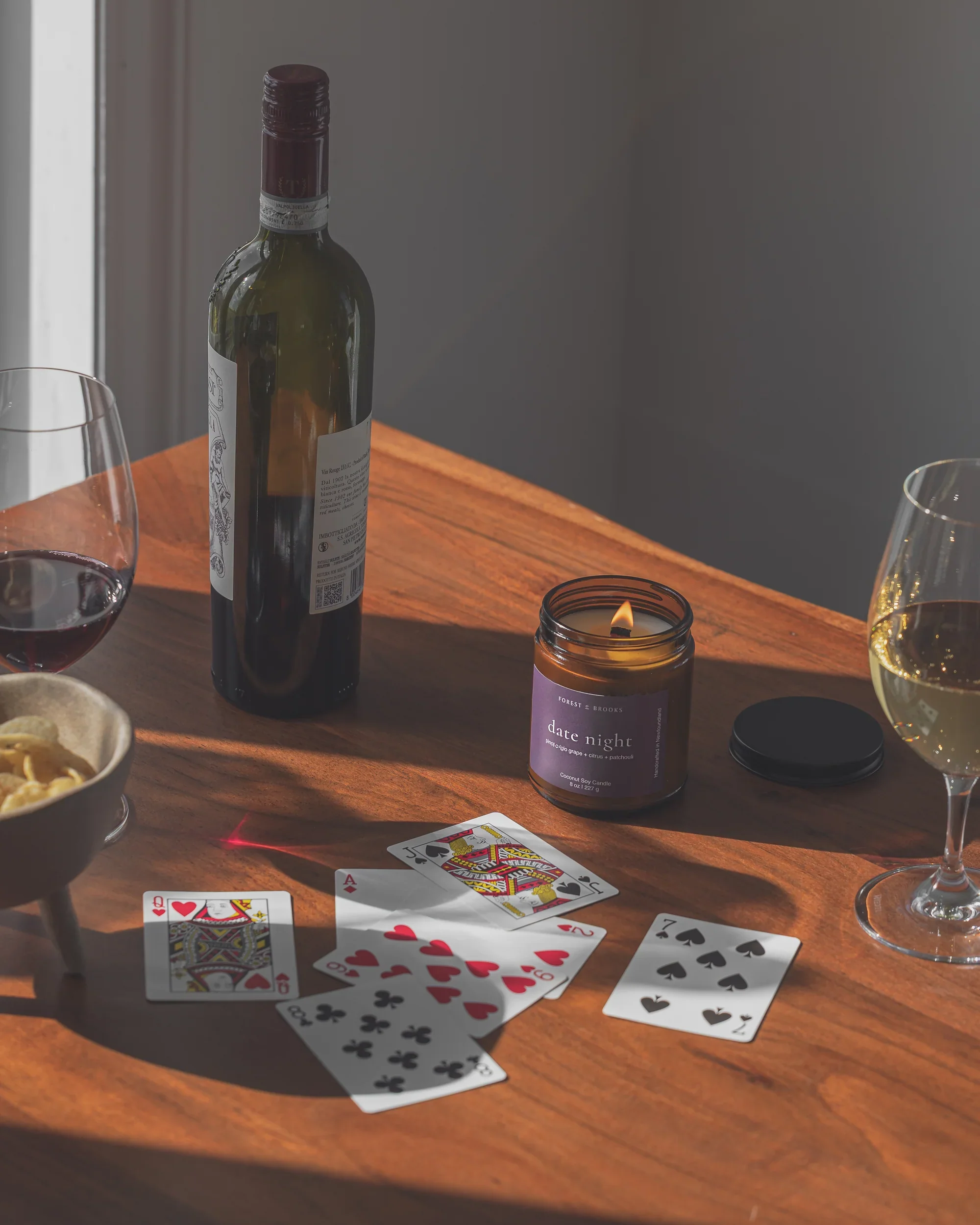Forest & Brooks wooden wick candle - Date Night - Image 2