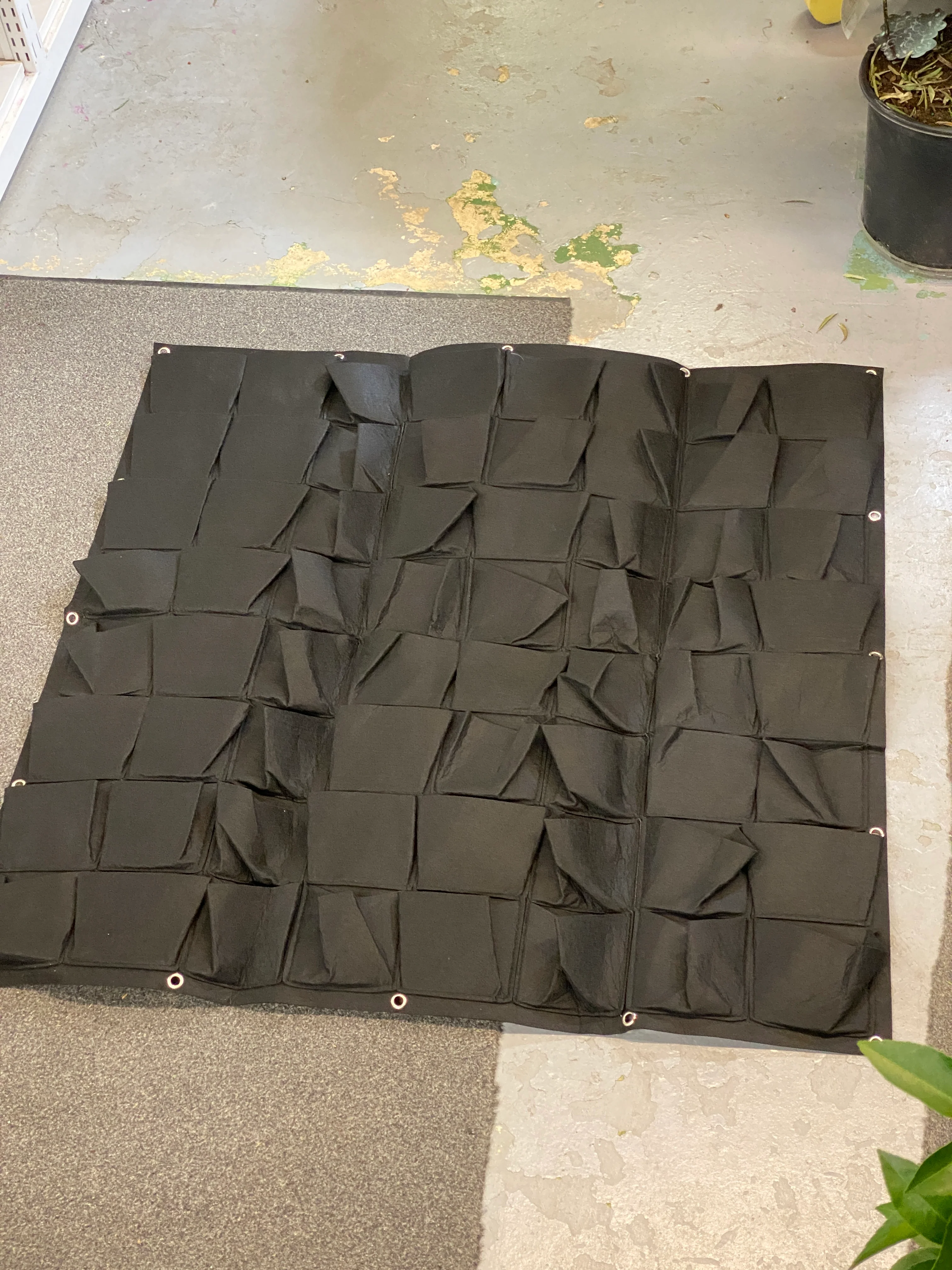Plant Wall (Felt Pockets) - Image 2